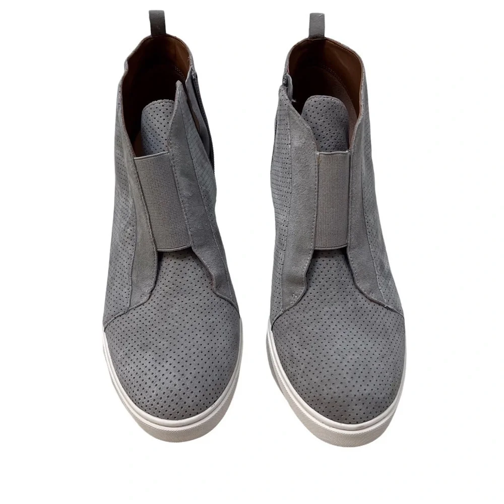 Linea Paolo Felicia Wedge Sneaker Gray Size 10.5